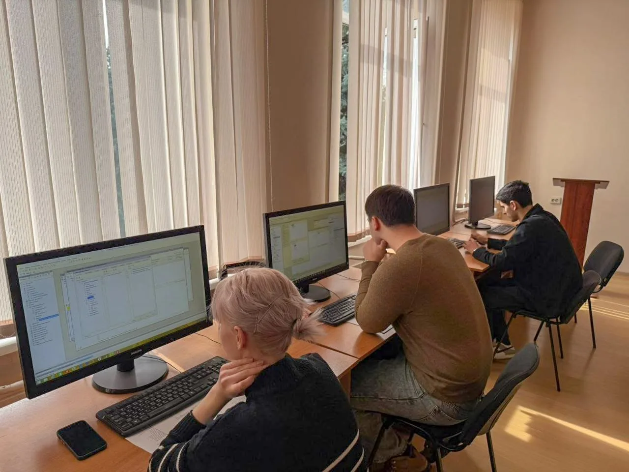 🏫 В СКГМИ (ГТУ) состоялся региональный этап олимпиады 1С  📱На кафедре «Информационных технологий и с