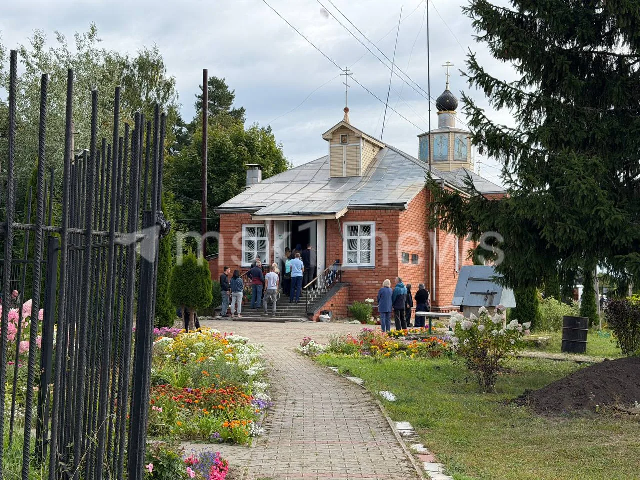 ⚡️Зарезавшая 12-летнего мальчика в Подмосковье школьница признала вину в убийстве.