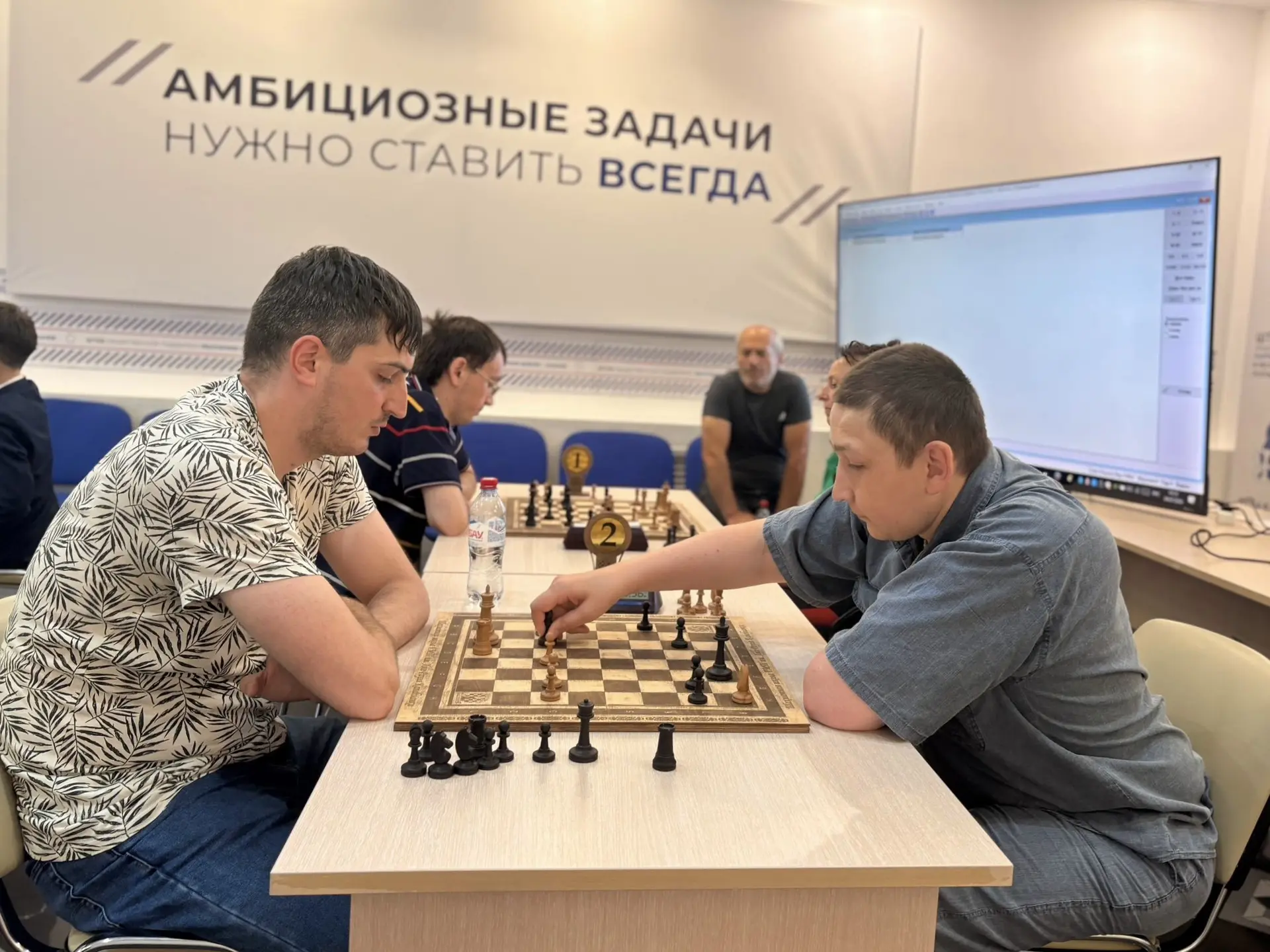 На площадке Штаба общественной поддержки партии в рамках Всероссийского спортивного марафона «Сила Р