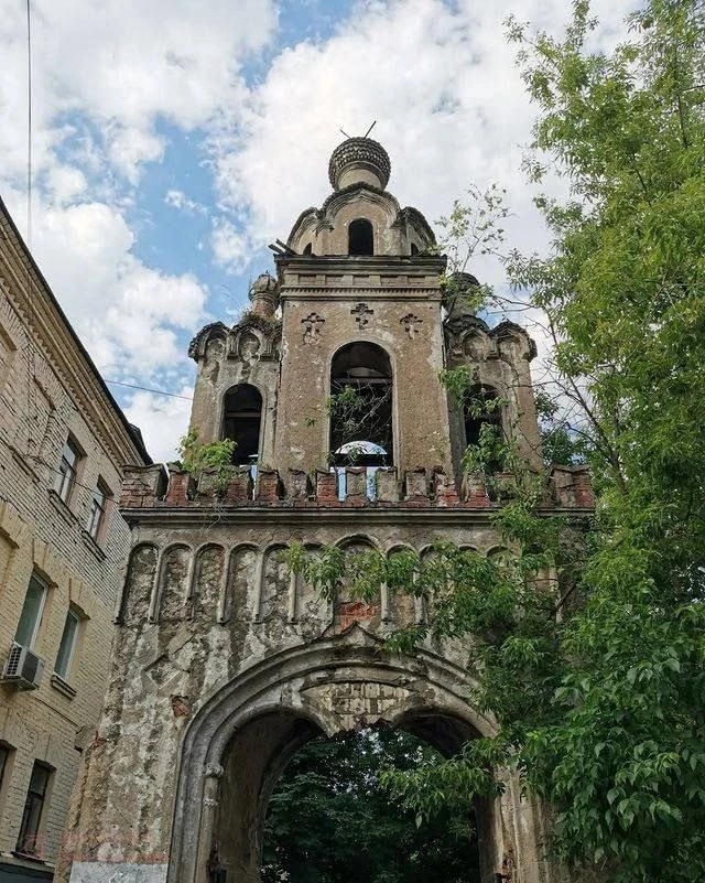 Колокольня желаний в Москве