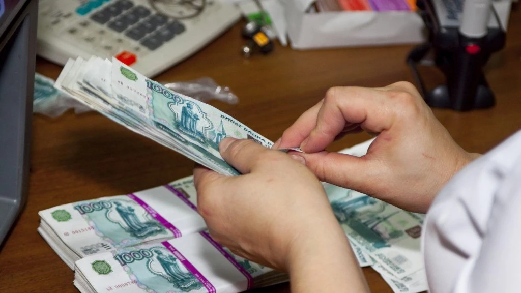 Аферисты пытались похитить у жительницы Новоалтайска 6,5 млн рублей.

Мошенники пытались украсть 6,5