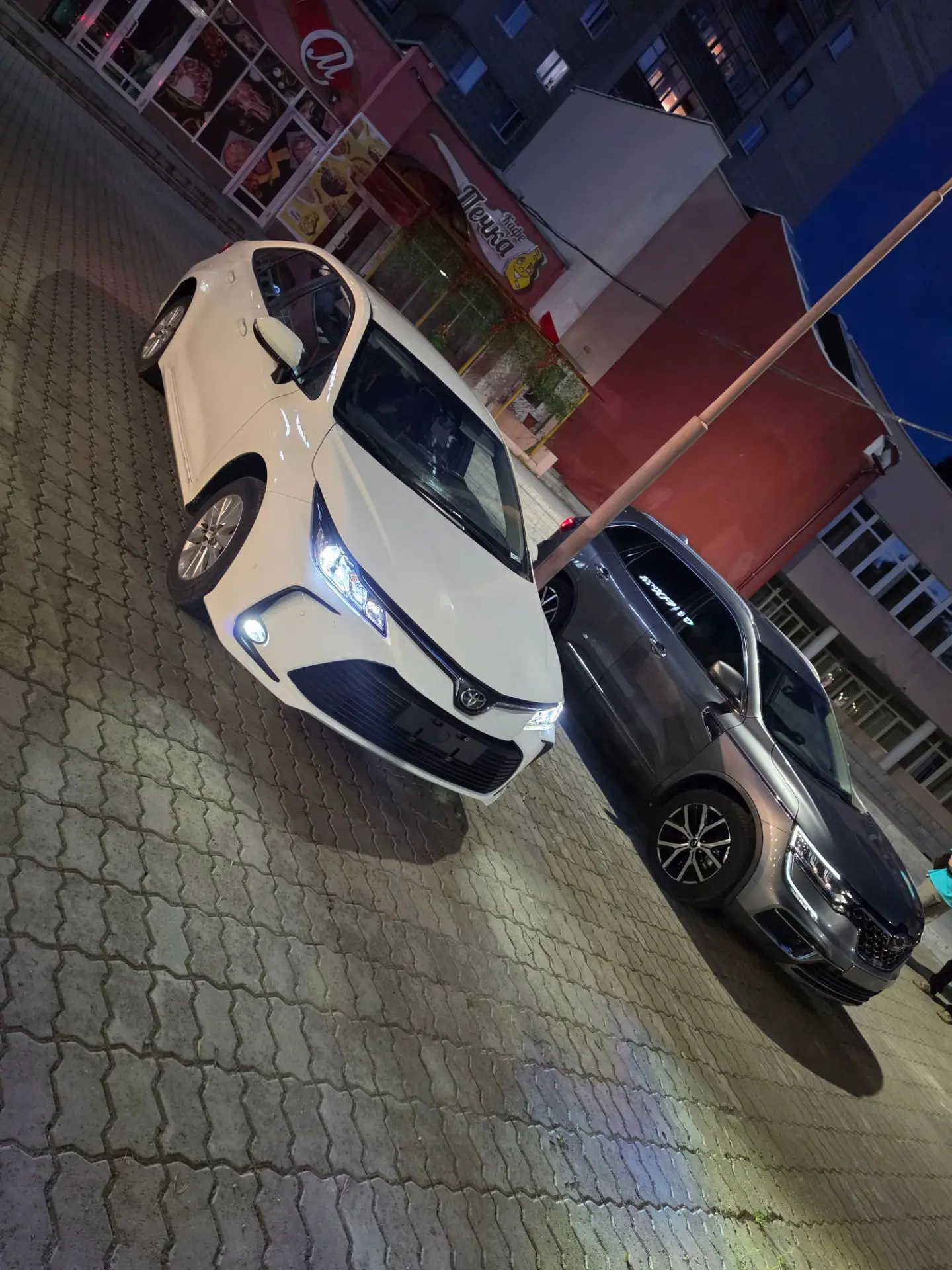 Фото