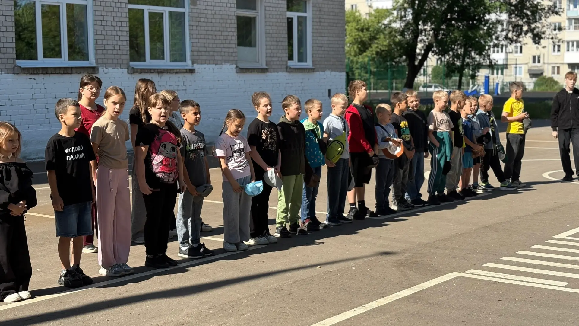 День 12 в «Непоседах»: Заряжаемся энергией и танцуем до упада! 🦸‍♂💃 
 
Кажется, только вчера мы от