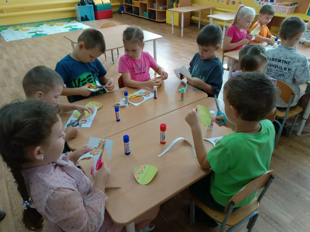 «Теперь я Чебурашка, мне каждая дворняжка при встрече лапу подает»