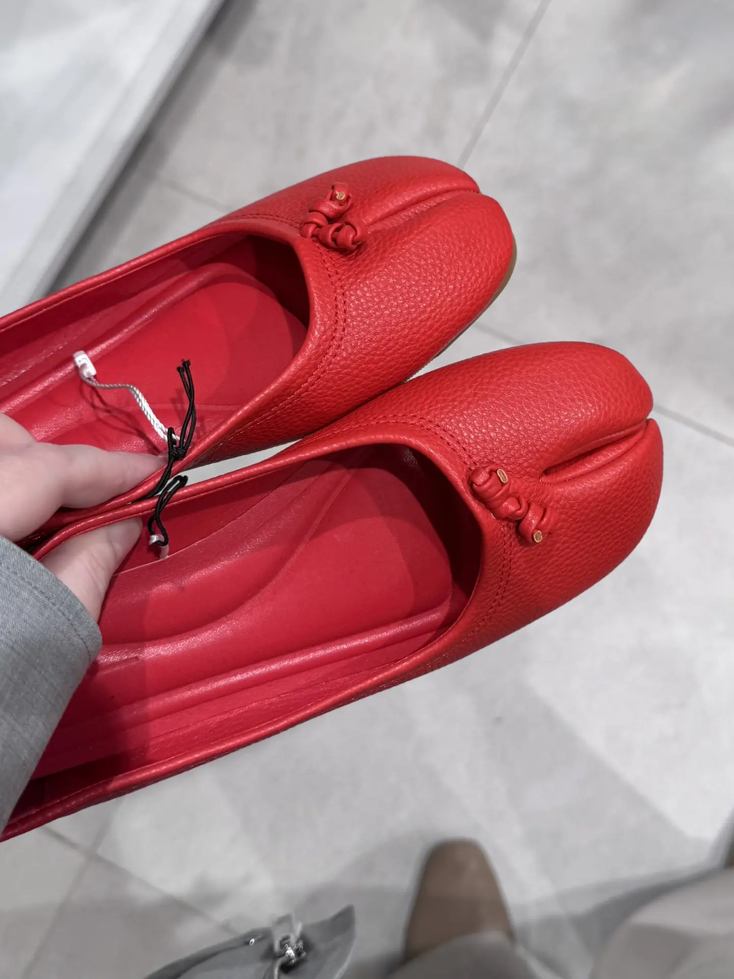 Чертовски хороши копытца Margiela Befree за 3к (только выпустили, а размеров уже мало)