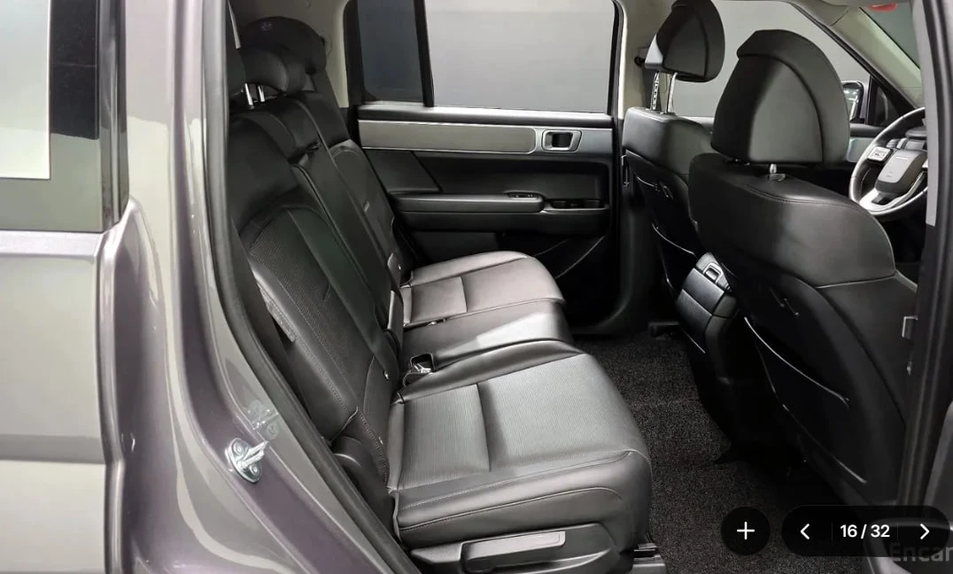 МАЙ — САМОЕ ВРЕМЯ ВЫБРАТЬ МАШИНУ НА ЛЕТО ☀️  Предлагаем к покупке 2 варианте Hyundai Santa Fe:  1⃣ H