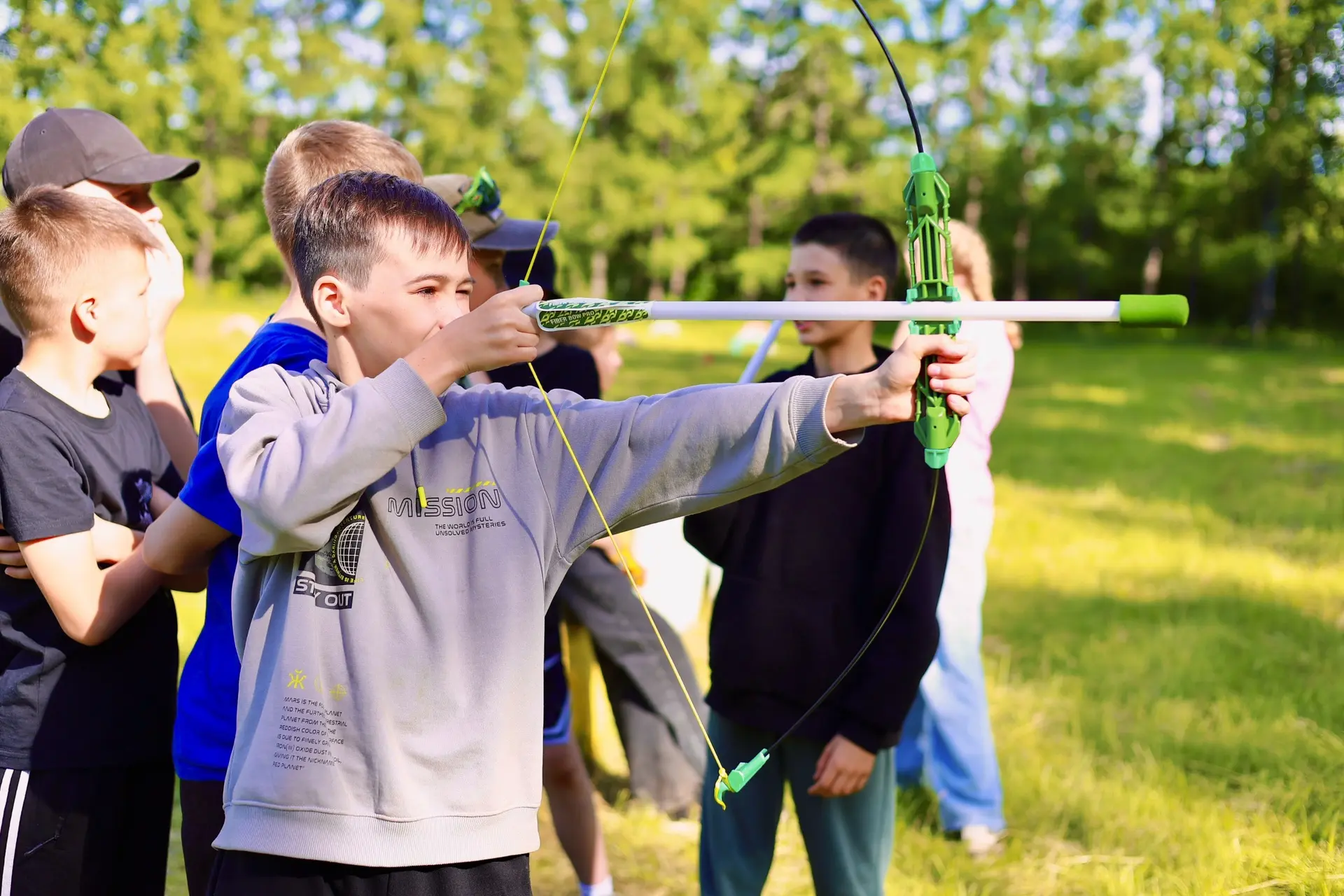 Приключения  в нашем лагере продолжаются 🏹

У ребят из направления «Лес и костер» был по-настоящему