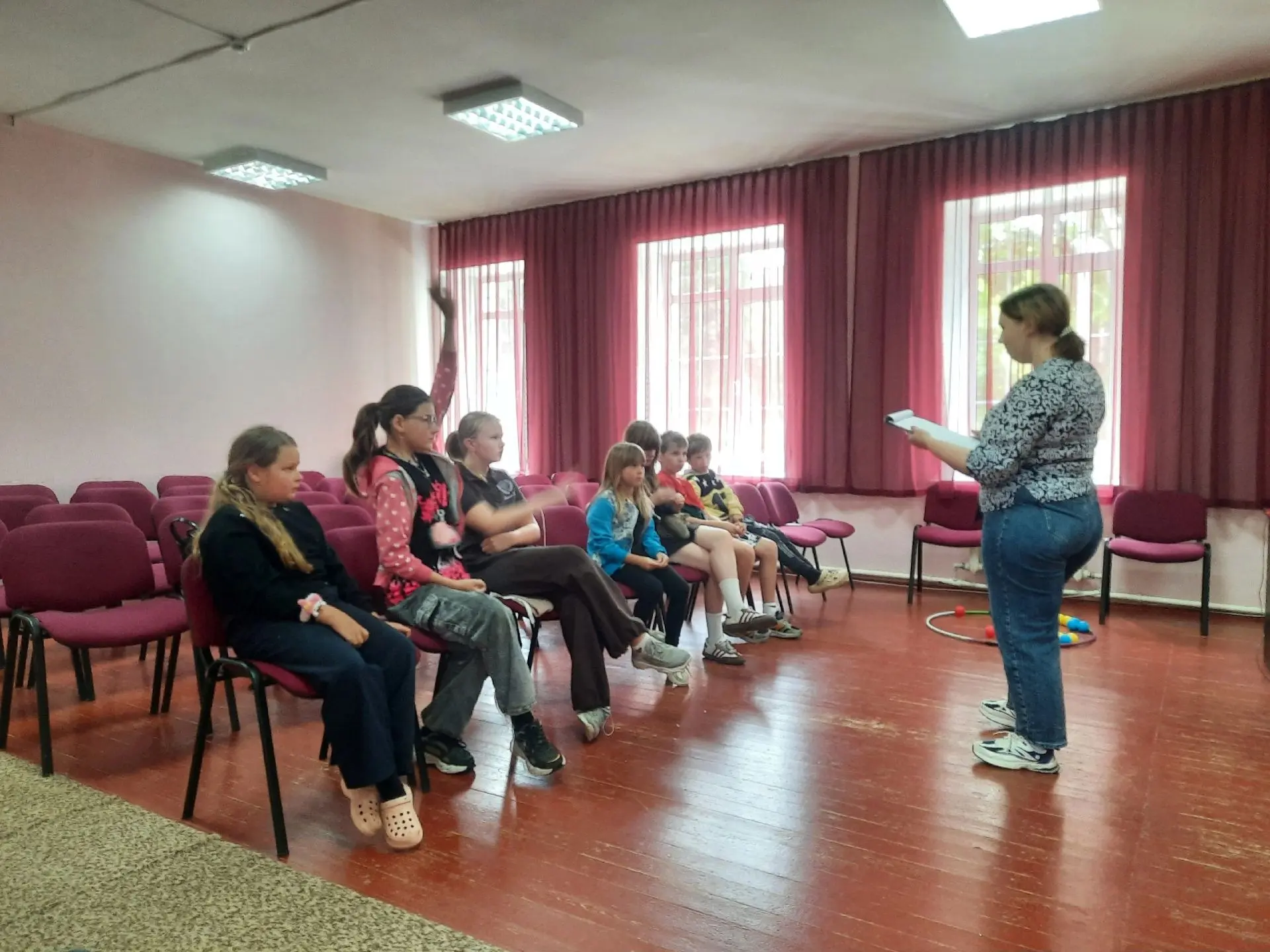 В рамках проекта "Культура для школьников" в Мокровской сельской библиотеке состоялась викторина "Кн