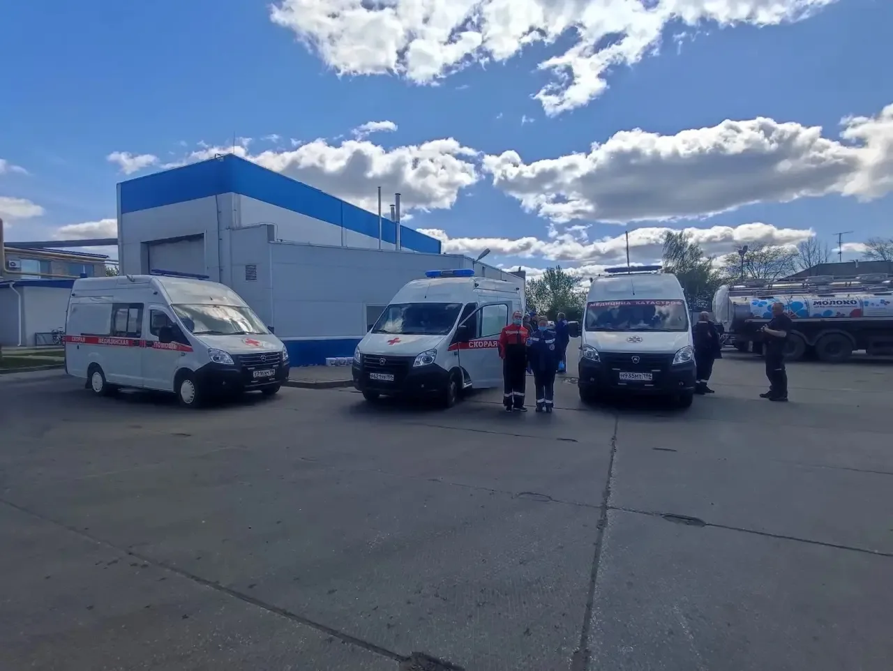 🚨ИНЦИДЕНТ НА ТАЛИЦКОМ МОЛОЧНОМ ЗАВОДЕ  Сегодня на Талицком молочном заводе произошла разгерметизация