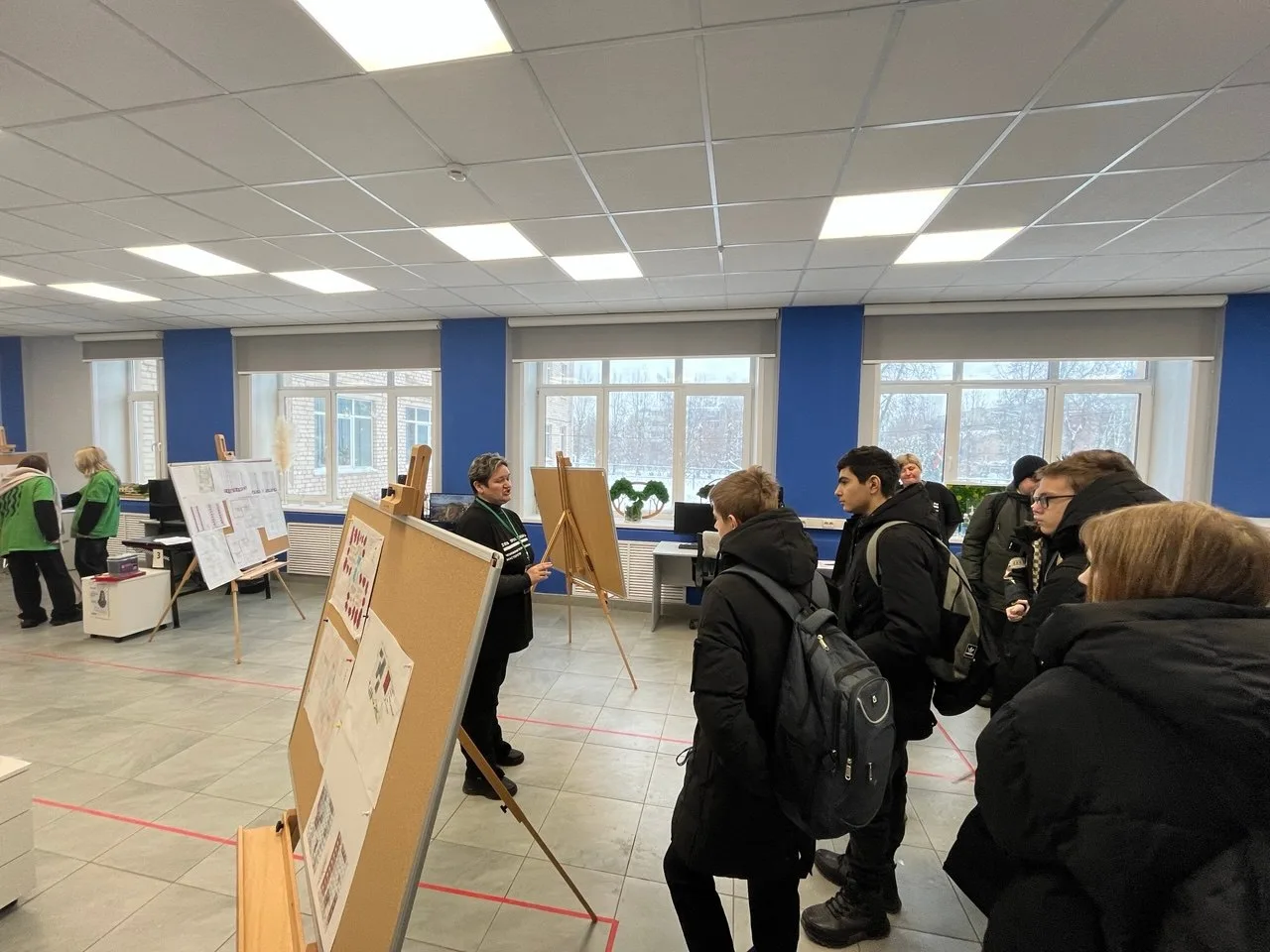 🎓 Профессиональные горизонты Учащиеся 8–9 классов нашей школы побывали на региональном этапе чемпион