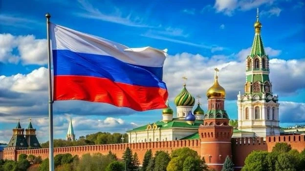 МЫ - РОССИЯНЕ 

Мы любим все тебя, Россия, 
Твои деревни, города, 
Твоё стремление - быть сильной, 
