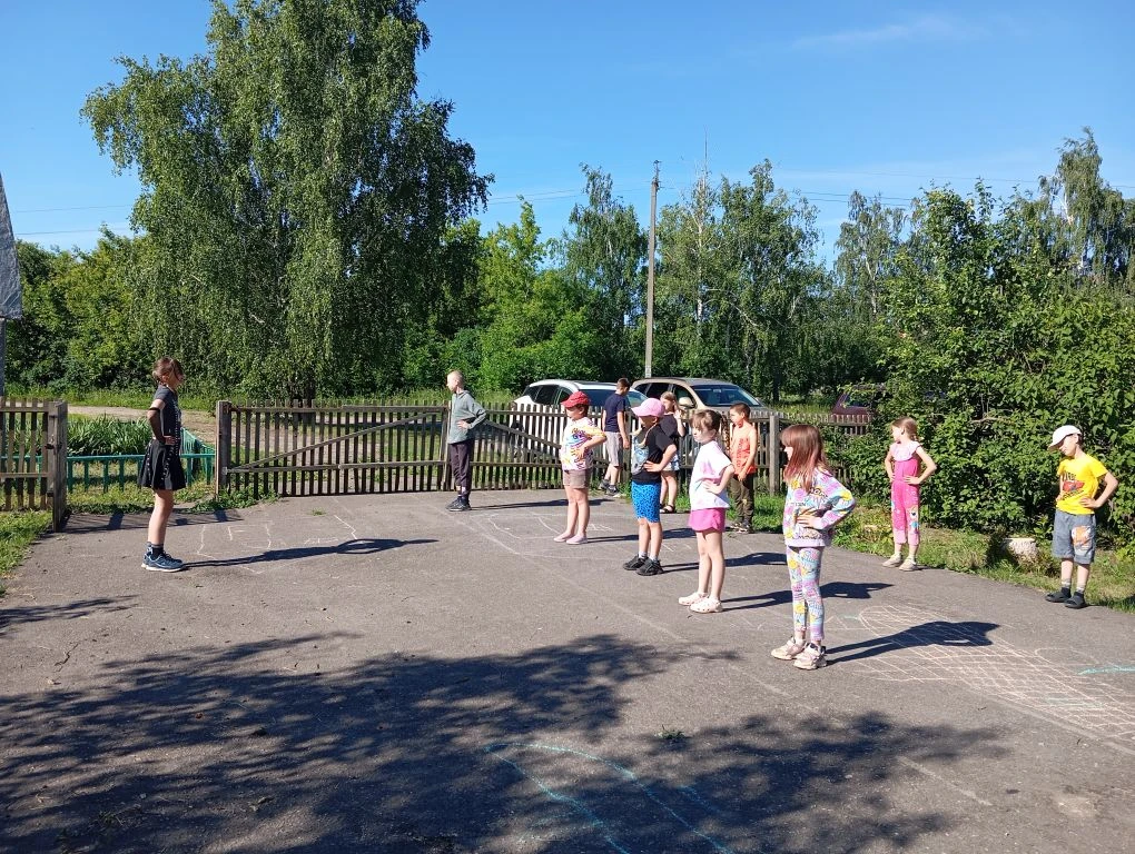 8 июня. Седьмой день в ДОЛ "Надежда". День был наполнен интересными и полезными делами....