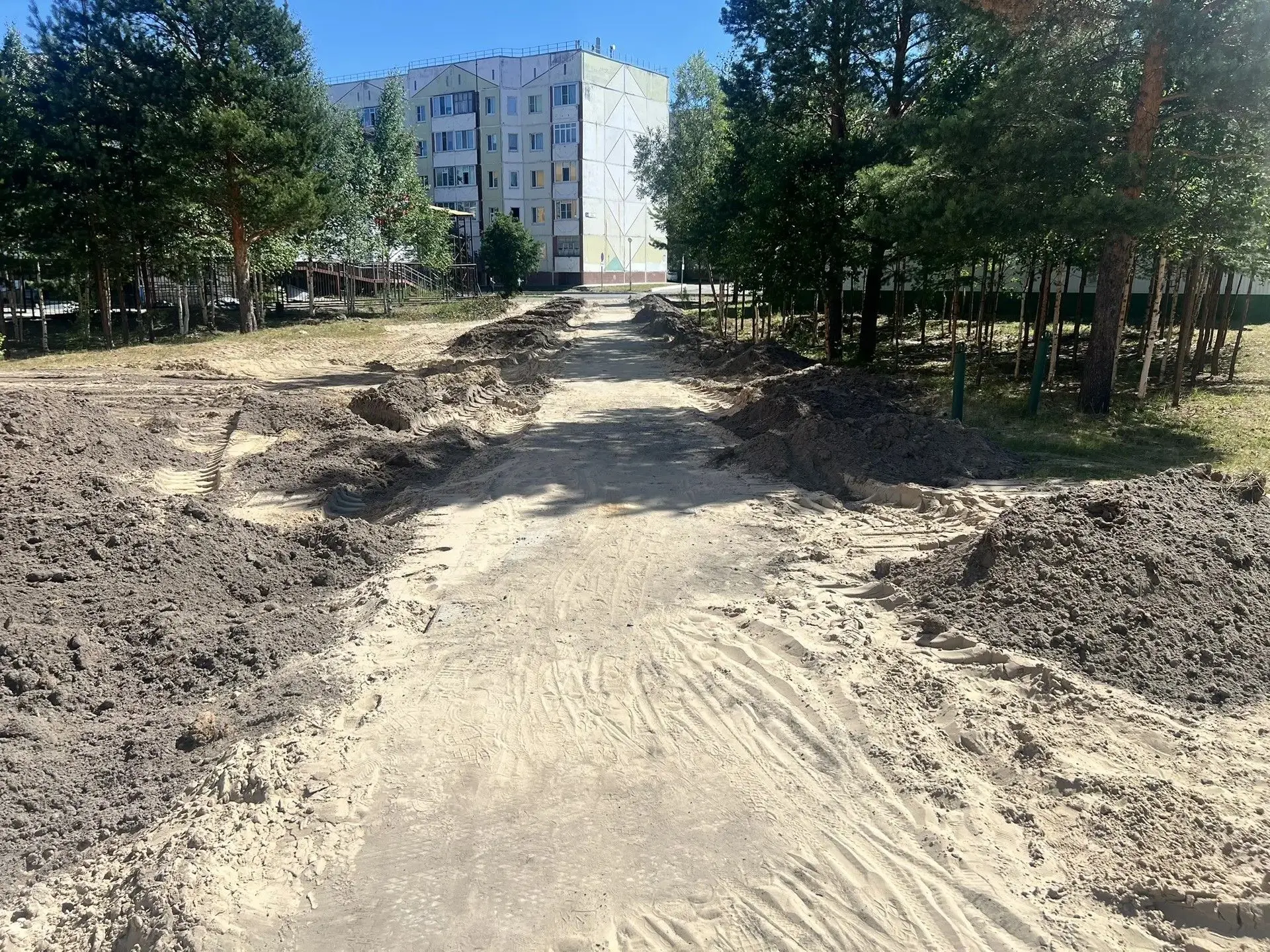 📣 11 июля (суббота) в 11:00 планируется проведение городского субботника в районе дома...