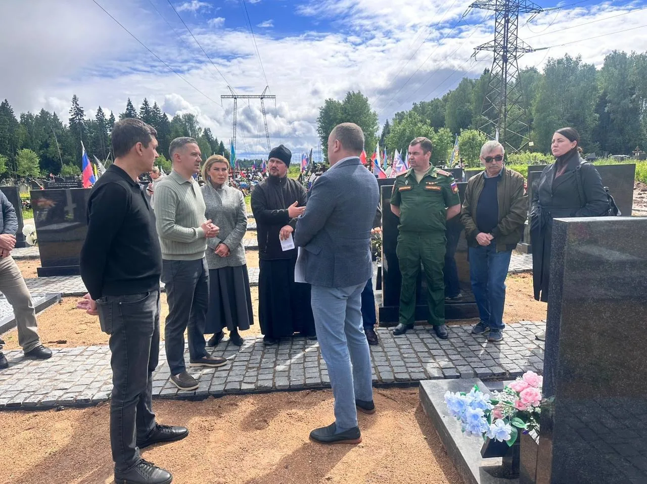 СВОи Zдесь

ЧЛЕНЫ АССОЦИАЦИИ ВЕТЕРАНОВ СВО СОЛНЕЧНОГОРСКА ПРИНЯЛИ УЧАСТИЕ В СОВЕЩАНИИ ПО УВЕКОВЕЧИВА