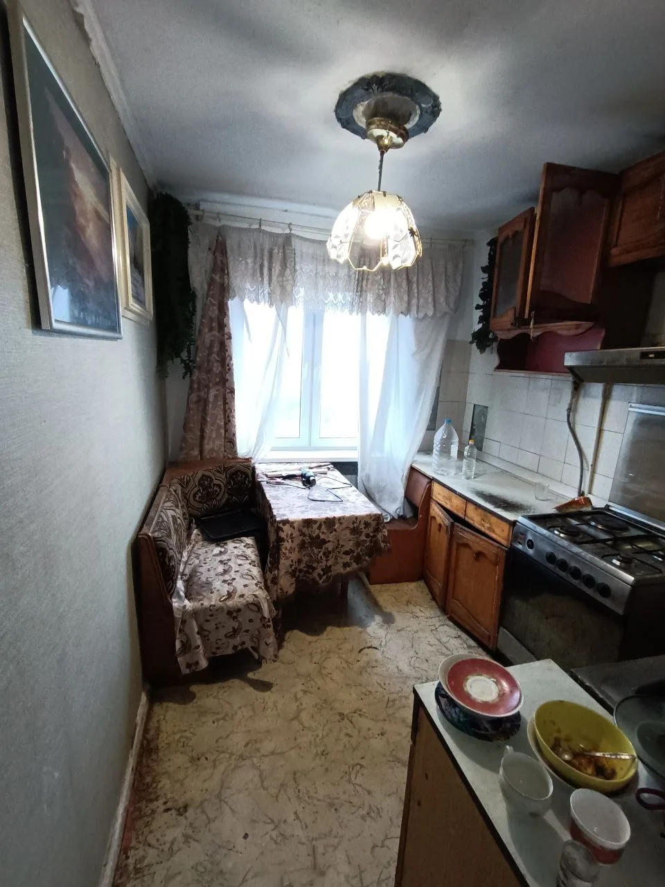 Продам двухкомнатную квартиру  🌇г. Макеевка, Восточный-2.📍   ❗Квартира под ремонт 45 м2. 💦вода по гр