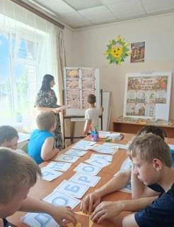В нашем центре в День сказок провели тематическое мероприятие, в котором ребята приняли активное уча