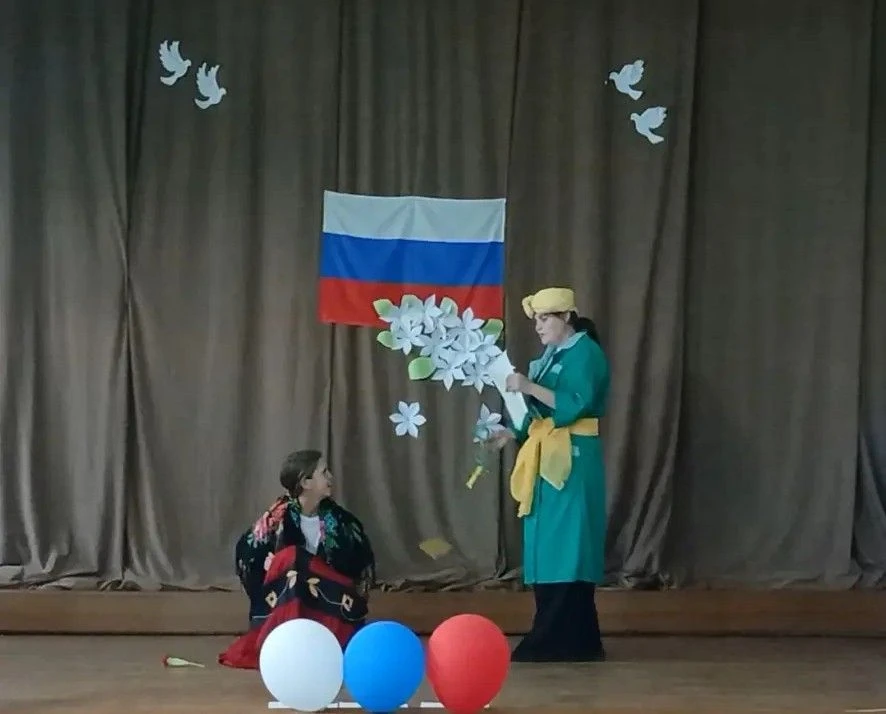 12 июня в Киселевском СК прошёл концерт «Россия в наших сердцах».
 
В программе были разнообразные н