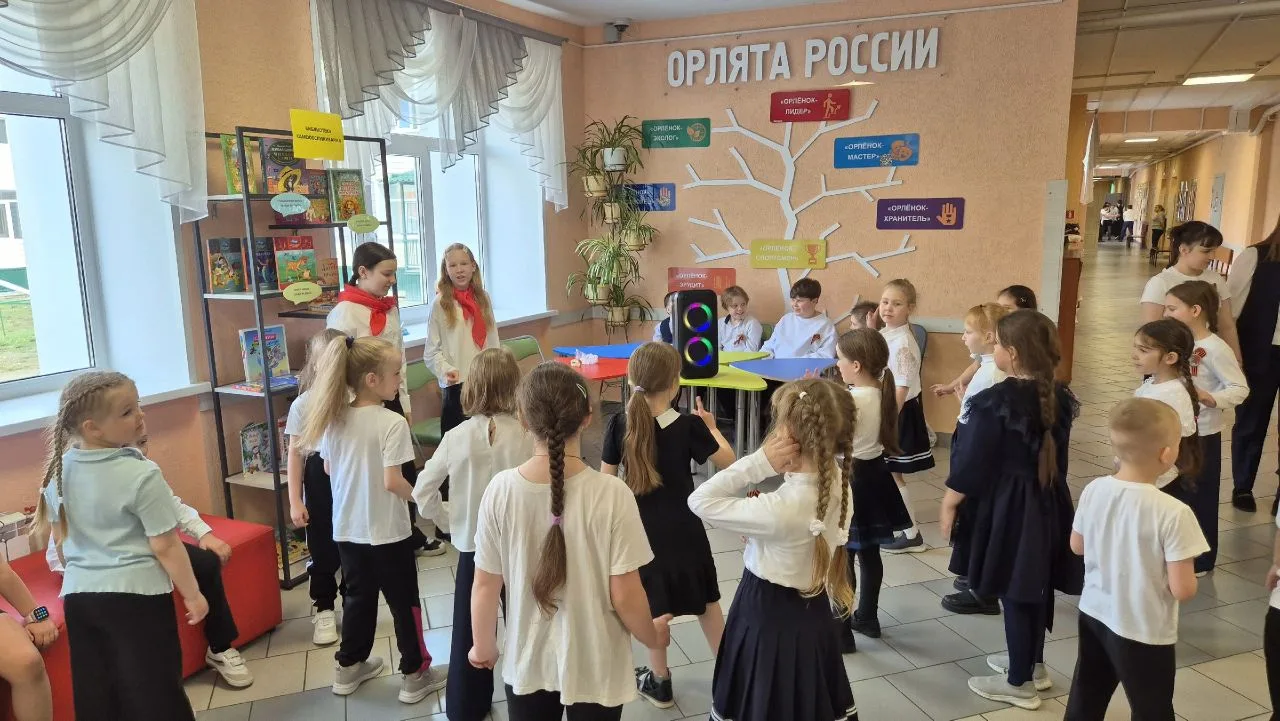 💃🕺Танцевальный марафон на переменах!   ✨ Учебный год подходит к концу, в самом разгаре жаркие деньки