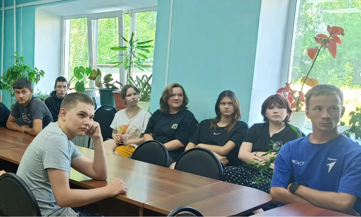 ⚠️"Твоя жизнь – твой выбор": профилактическая акция в общежитии техникума

18 июня 2026 года в стена
