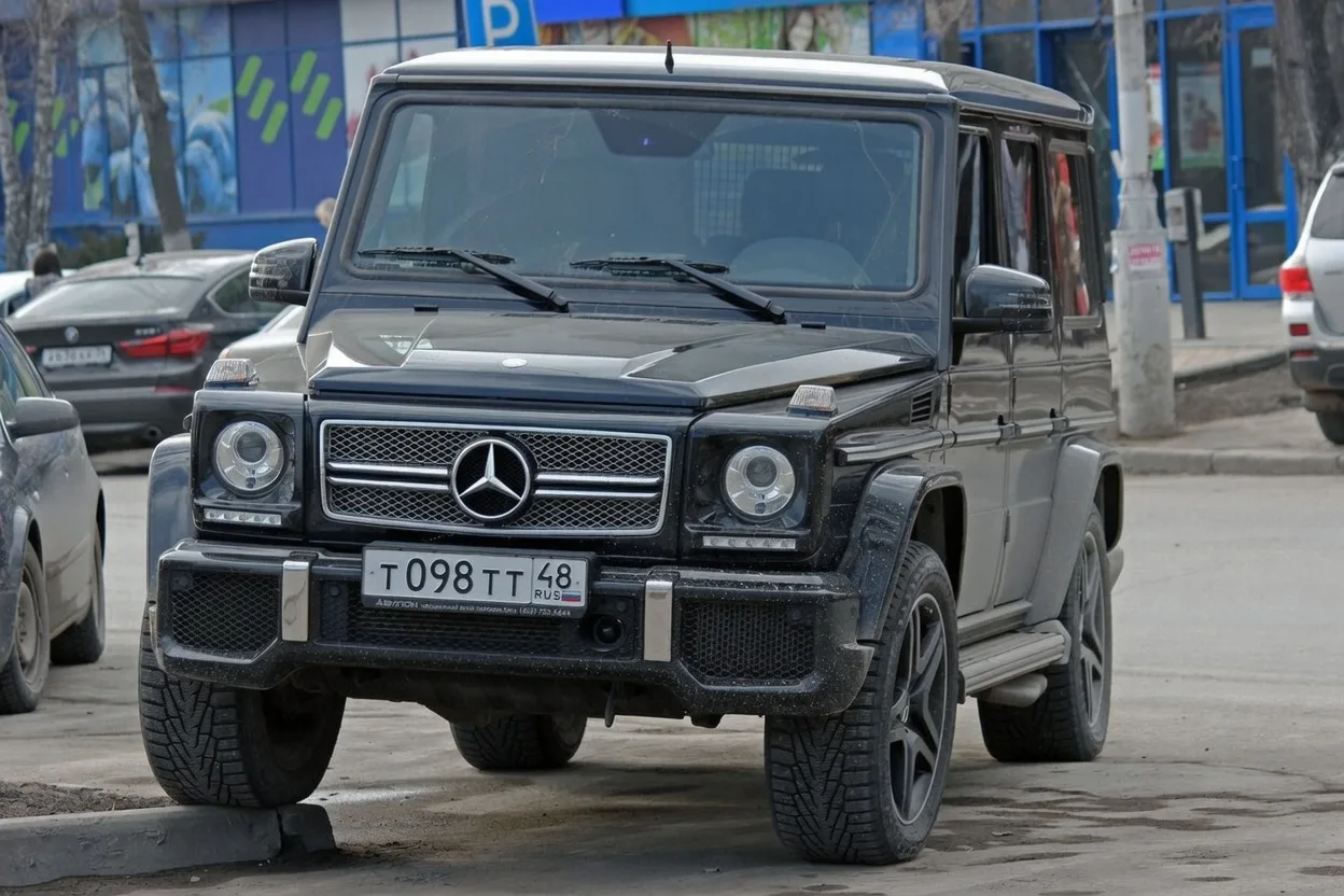 «Гелики» в Липецкой области ездят реже остальных

Mercedes-Benz G-класса AMG оказались автомобилями 