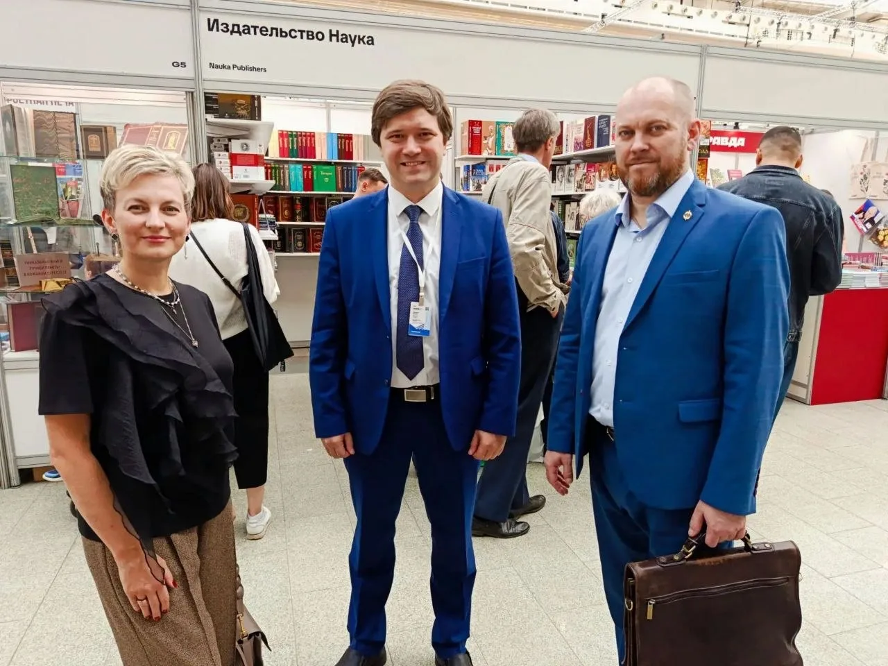 На ММКЯ-2026 стартовал всероссийский проект «Экспедиция за книгами»