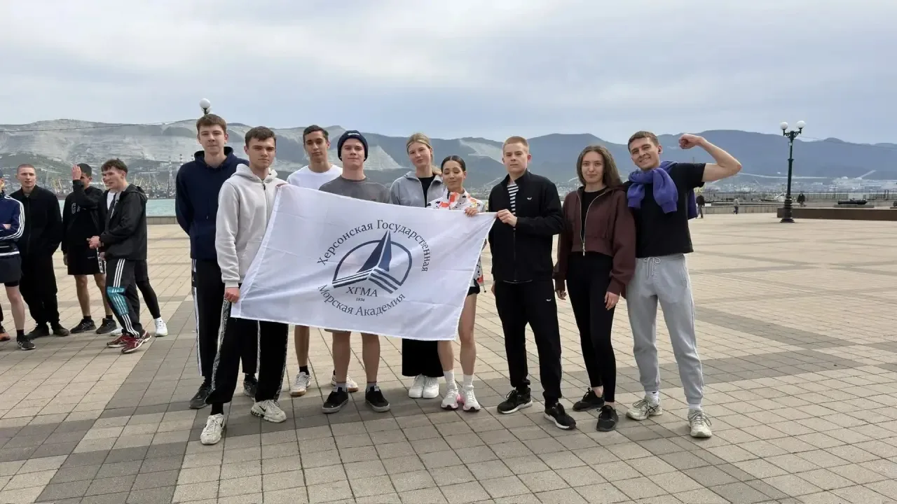 Курсанты ХГМА — на старте добра! 🏃‍♂️❤️  18 апреля курсанты Херсонской государственной морской акаде