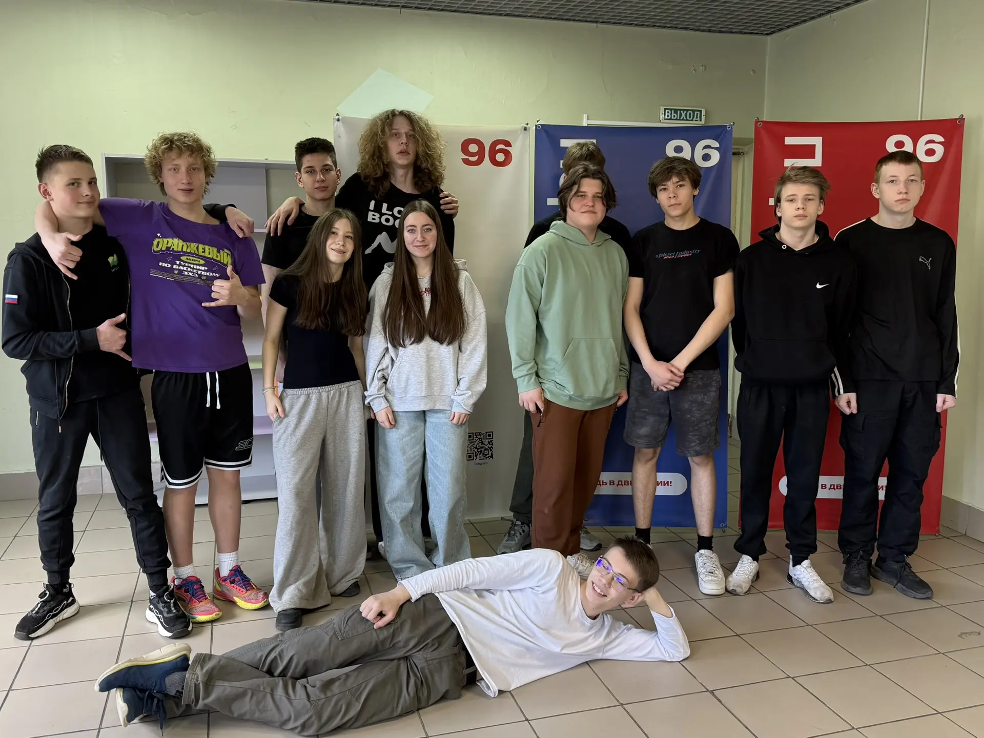 🥈 Серебро «Зарницы 2.0»: наши ребята - в числе сильнейших в районе!  15 апреля наша школа достойно п