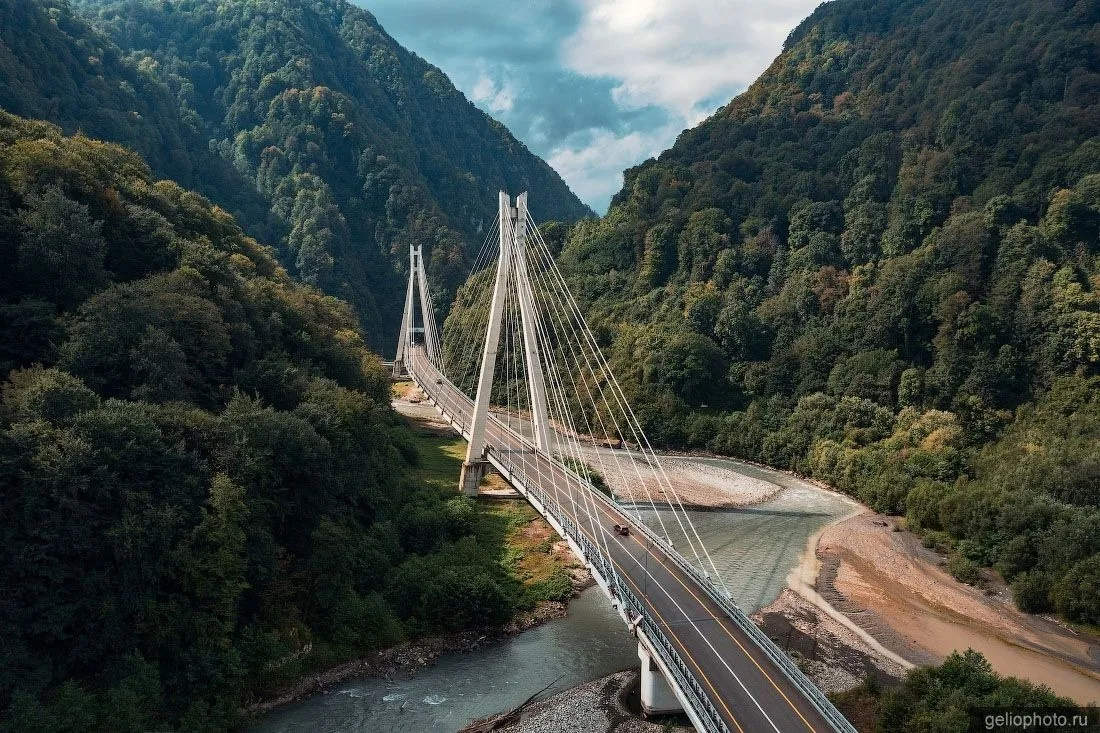 🌉 Мост, который цепляет с первого взгляда