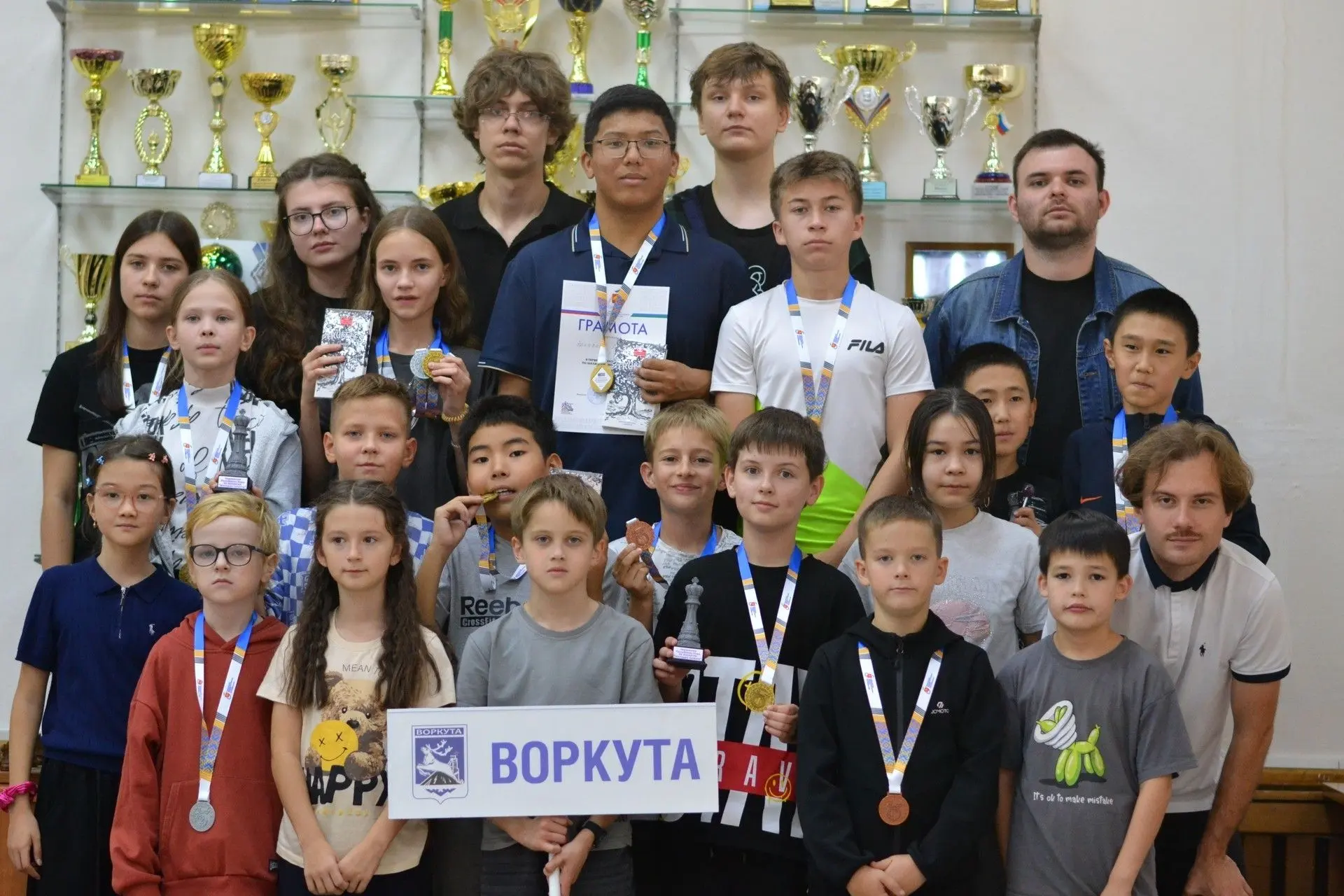 Шахматисты Воркуты вернулись с Первенства Республики Коми «Молодые таланты» в Ухте!