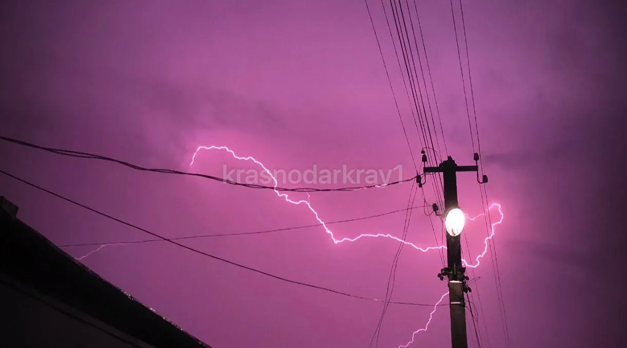 ⛈ Краснодарский край продолжает находиться во власти циклона  21 мая в большинстве районов региона п