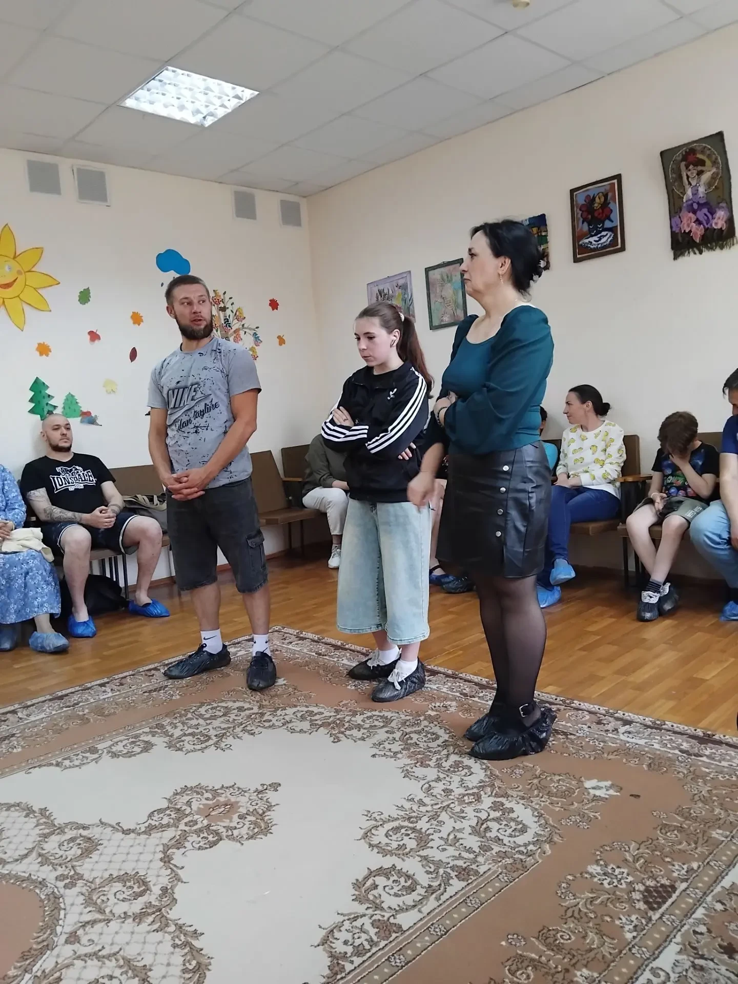 Воспитанники «КЦСОН Чкаловского района» встретились с кандидатами в замещающие родители
В рамках спе
