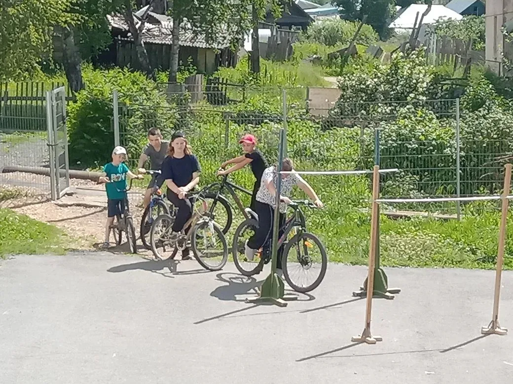 Весело, спортивно и сладко! 😀🚴🍬
Двенадцатый день в нашем школьном лагере стартовал по уже полюбив