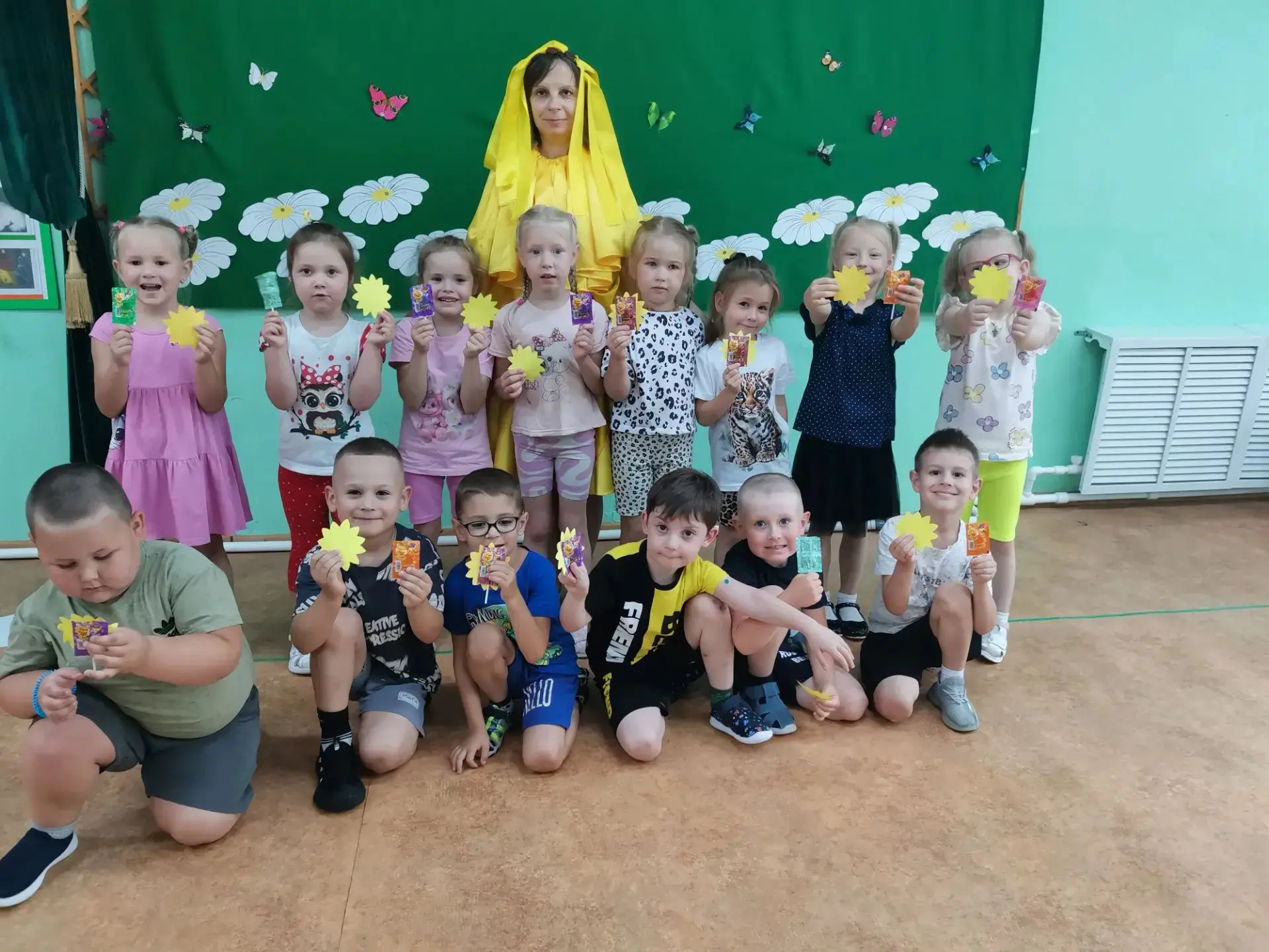 2026 -Год спорта в Хабаровском крае🚴‍♂️🤼‍♂️🏋🧘‍♂️🤾
Спортивное развлечение "Летние забавы"🌞👫🤾�