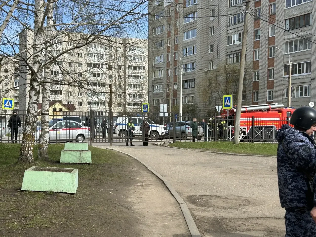📌 Происшествия  В школе 4 учения!  В школе №4 проходят антитеррористические учения. Не пугаемся, с д
