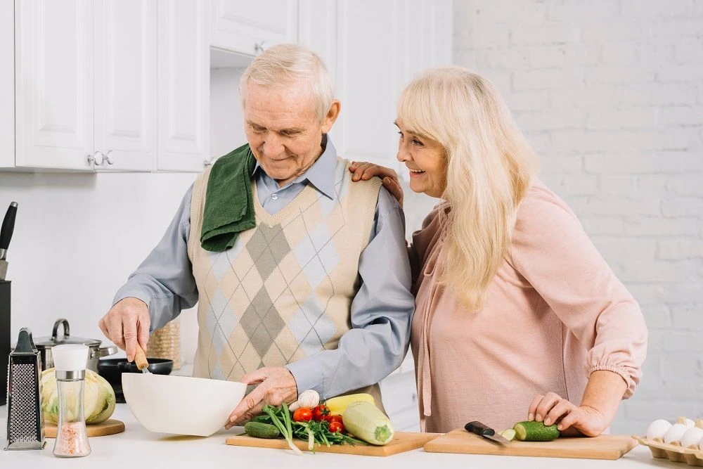 🥗 Топ-15 продуктов для активного долголетия: что есть, а что оставить на полке