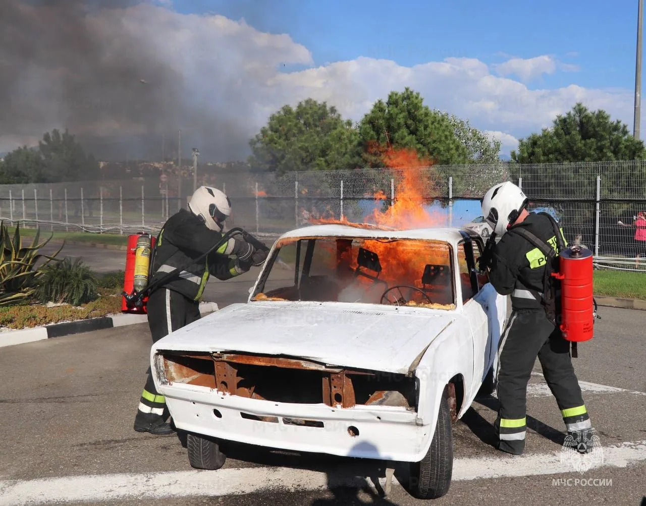 🚒 Автомобиль – это самый настоящий склад легковоспламеняющихся материалов