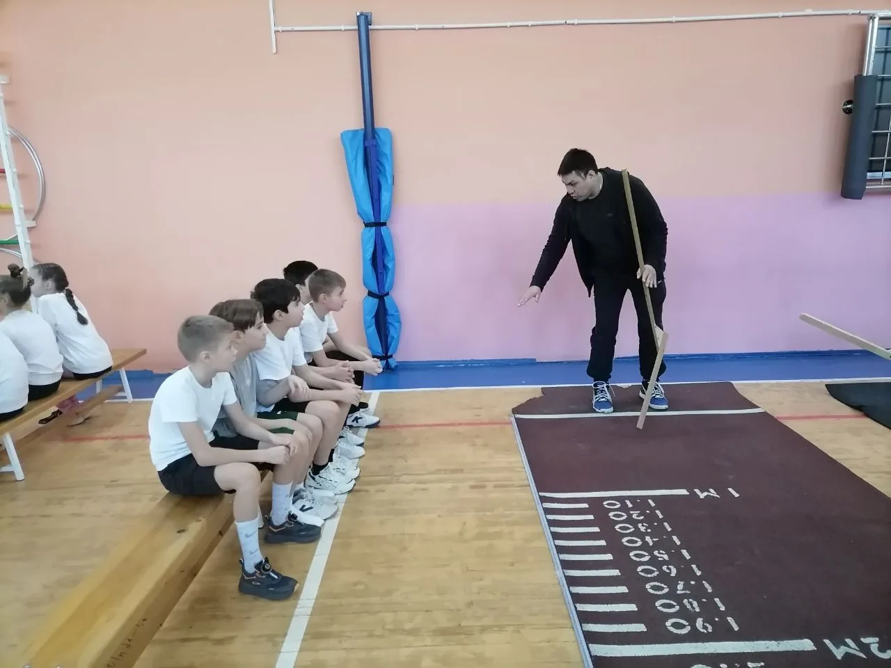 Vivat спортсменам Зелёной! Наши ребята из 4-го класса стали призерами Президентских состязаний!  Ком