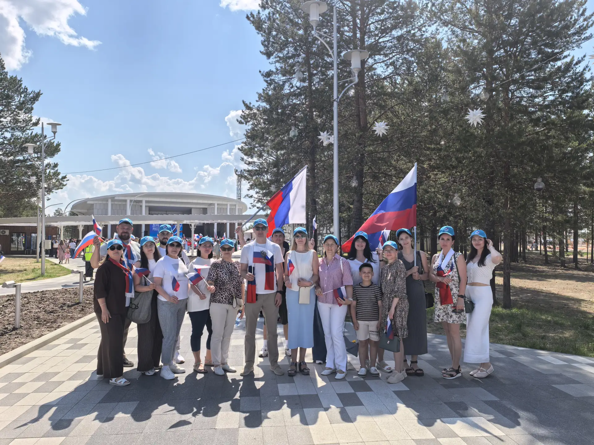 🤍💙❤️ С Днём России, друзья! 🤍💙❤️

Россия — это бескрайние просторы, богатая история, уникальные 