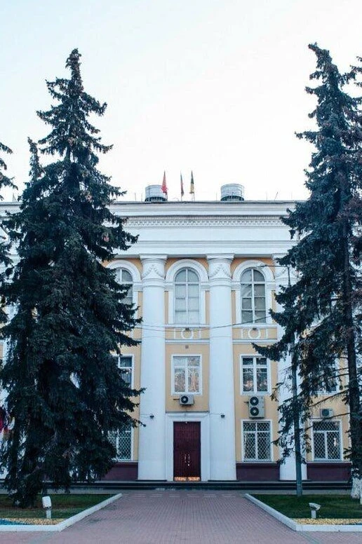 Химкинская картинная галерея им.Горшина

Небольшая, но очень уютная галерея с богатой коллекцией жив