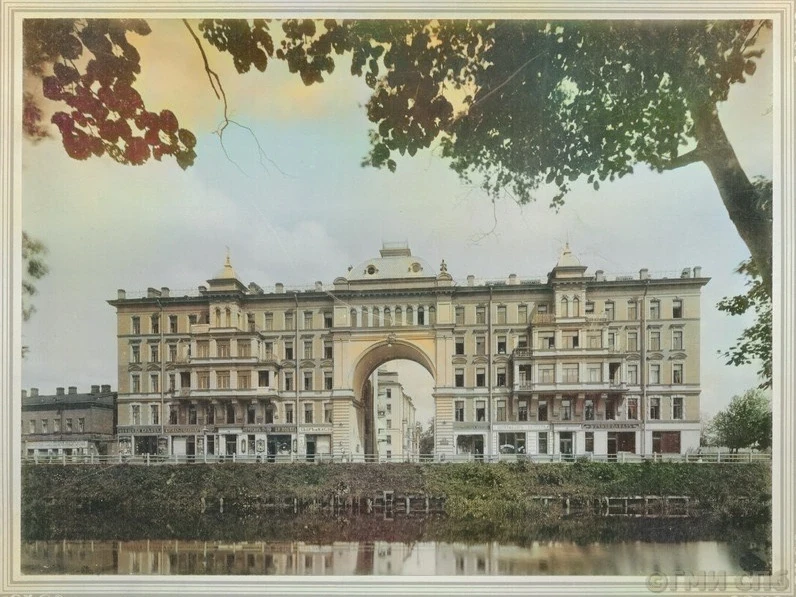 🏛️ Набережная Чёрной речки, дом № 51 — доходный дом Д. И. Поршнева

📷1900 год

#приморский_ретро@p