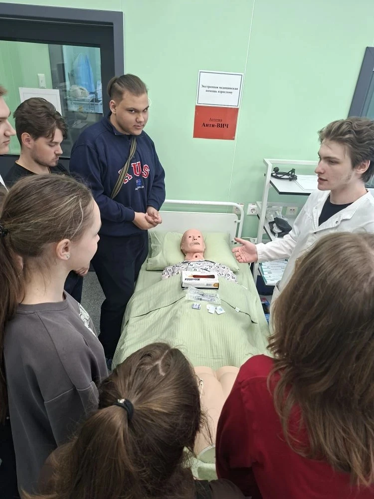 📚 Наши десятиклассники в Кубанском государственном медицинском университете ✨  В рамках профориентац