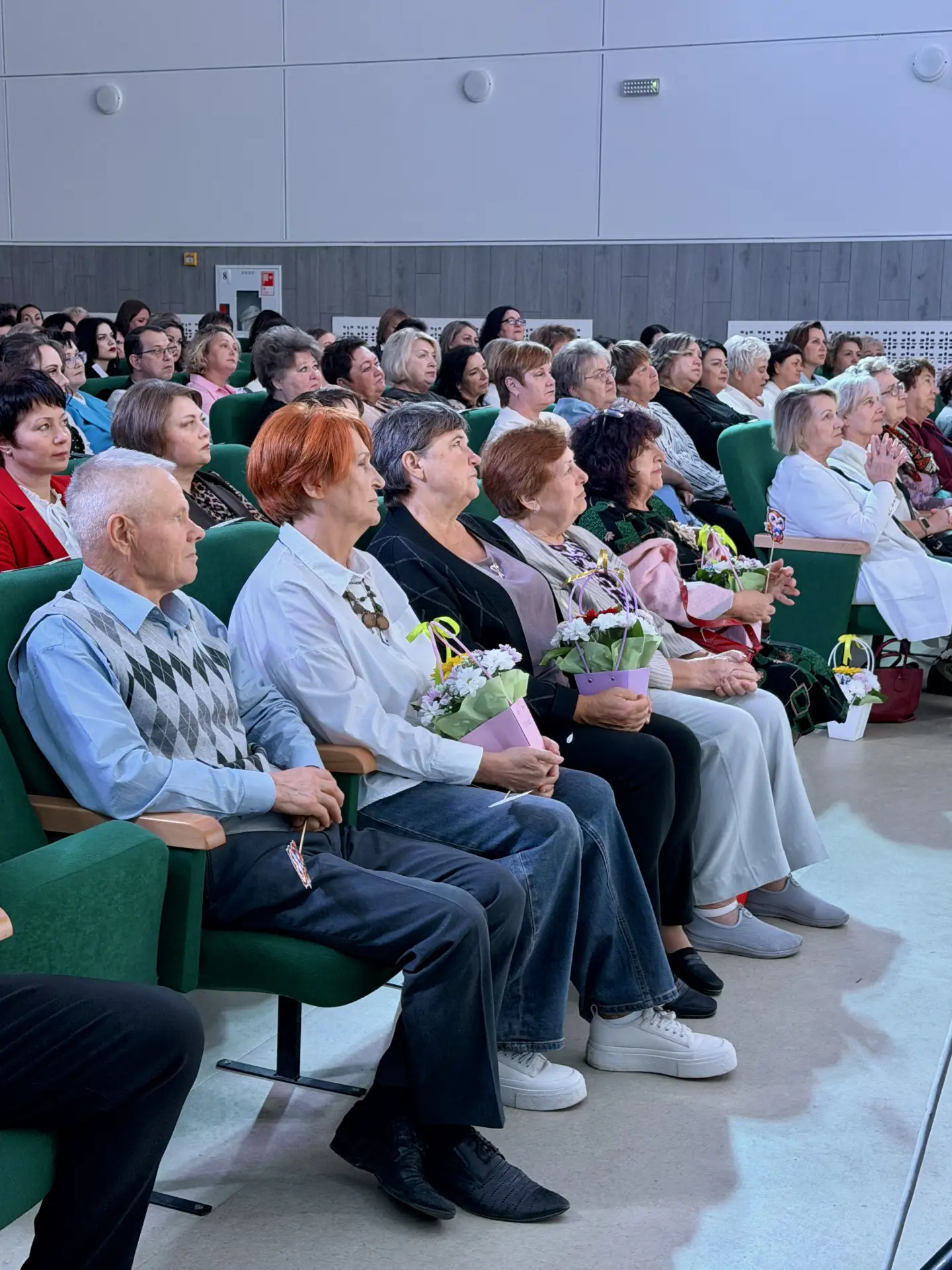 🎉 В Глафировском сельском Доме культуры прошла церемония награждения педагогов Щербино...