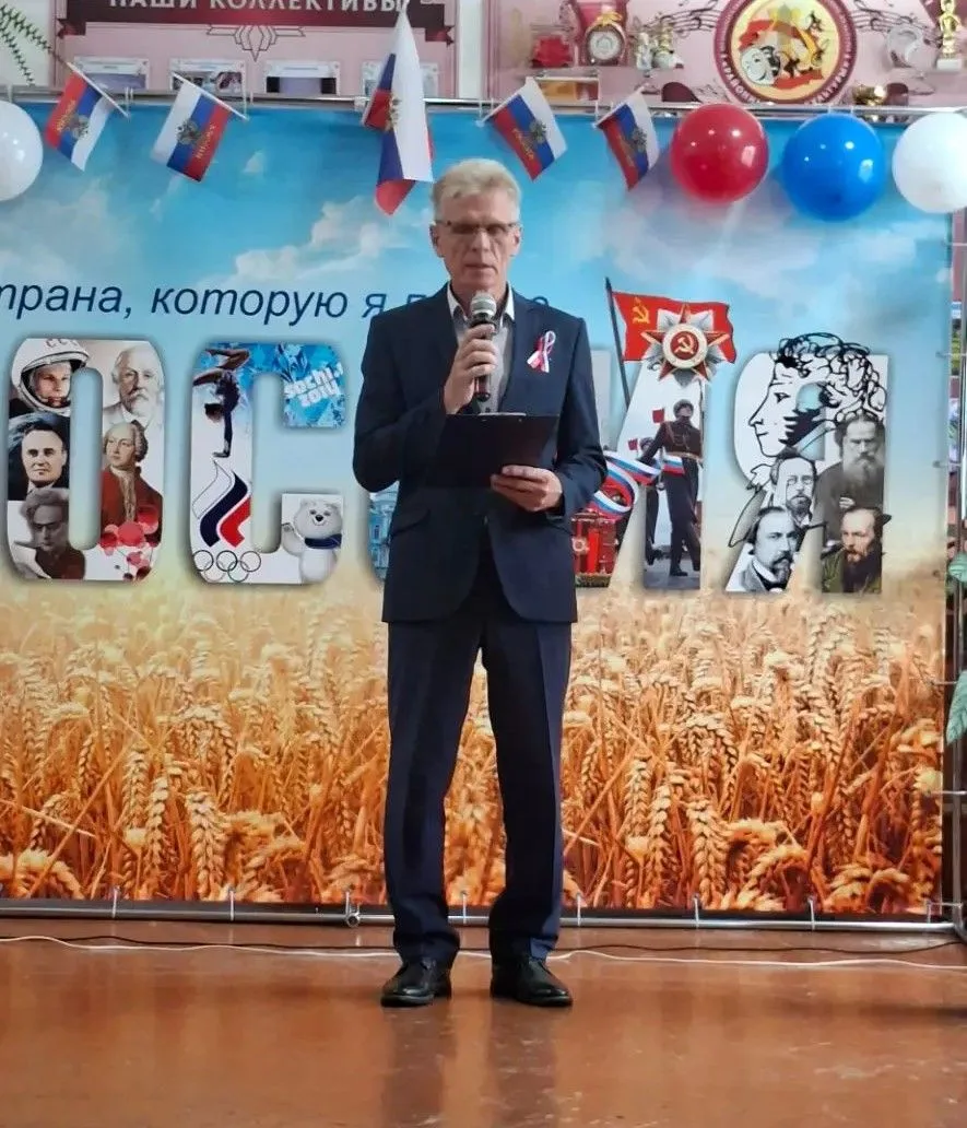 🇷🇺РОССИЙСКИЙ ТРИКОЛОР - ОПОРА И НАДЕЖДА!
