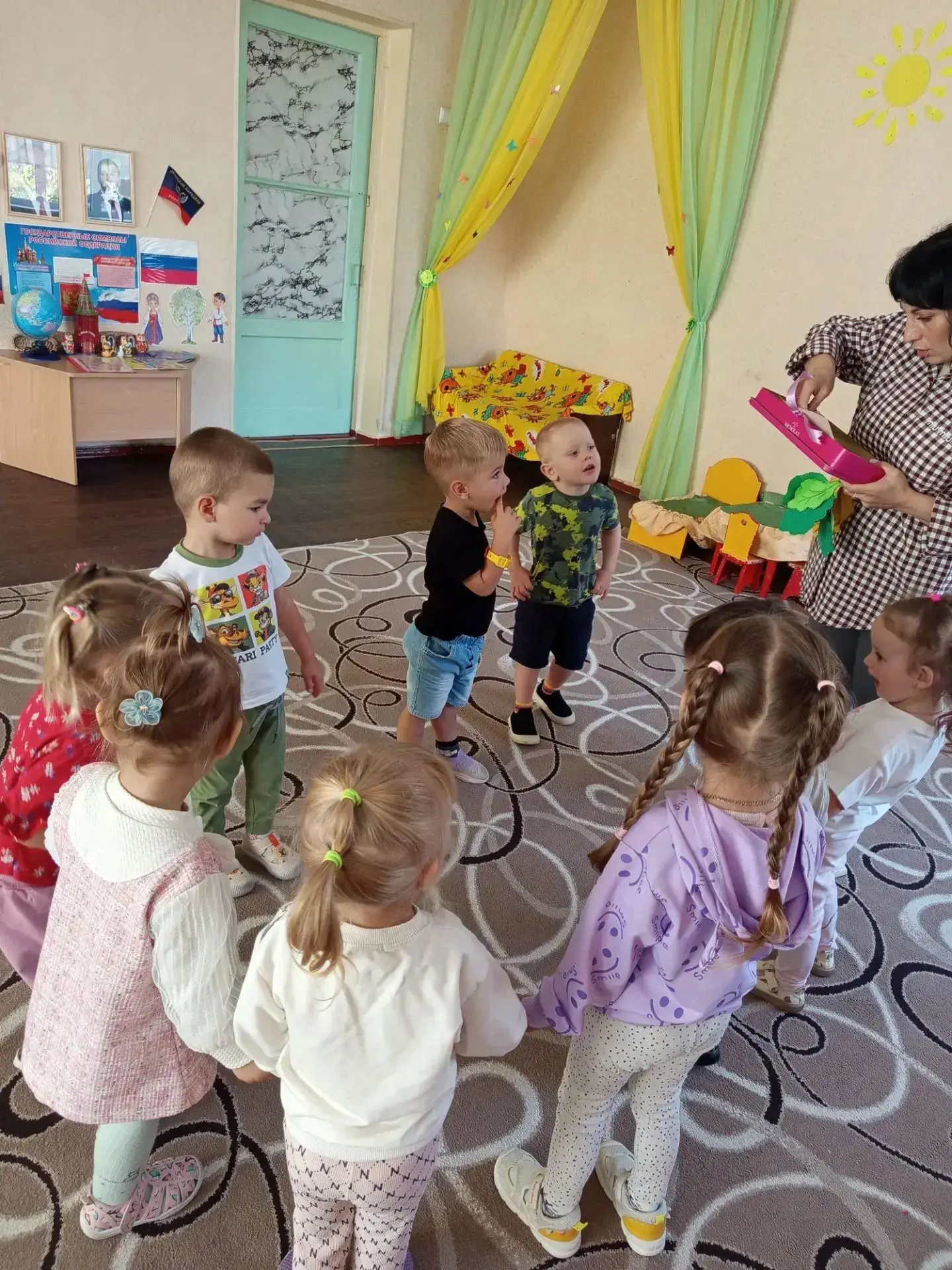 В ГБДОУ "Детский сад №22 "Чайка" г.о. Торез" ДНР в группе "Звездочки" (воспитатель Воло...