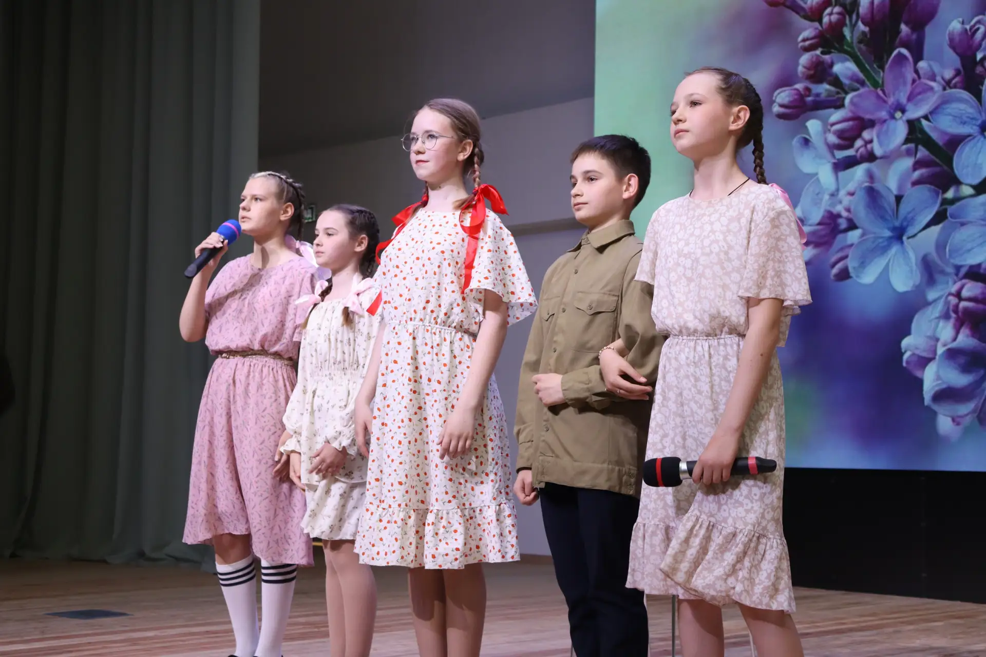 Во славу защитников Родины: патриотический концерт в школе В нашей школе состоялся незабываемый патр