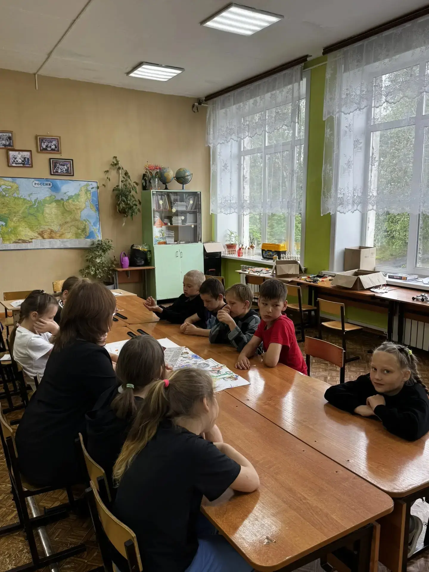 Лето - прекрасная пора! Это время долгожданных летних каникул, игр, прогулок на свежем ...