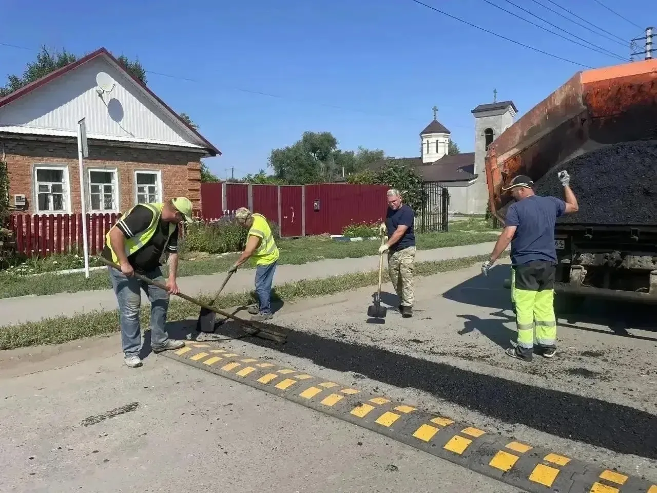 👍В Энгельсе продолжается профилактическая работа по обеспечению безопасности дорожного...