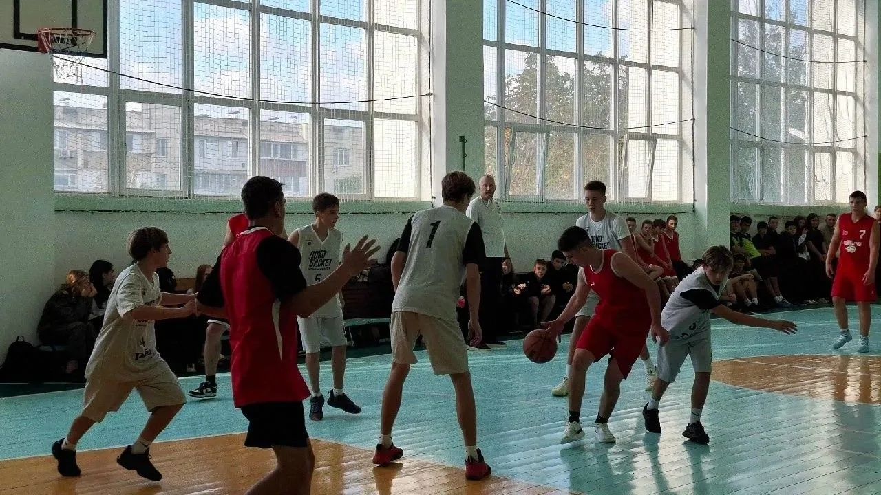 Накал страстей и заслуженные награды: финал районного чемпионата по баскетболу