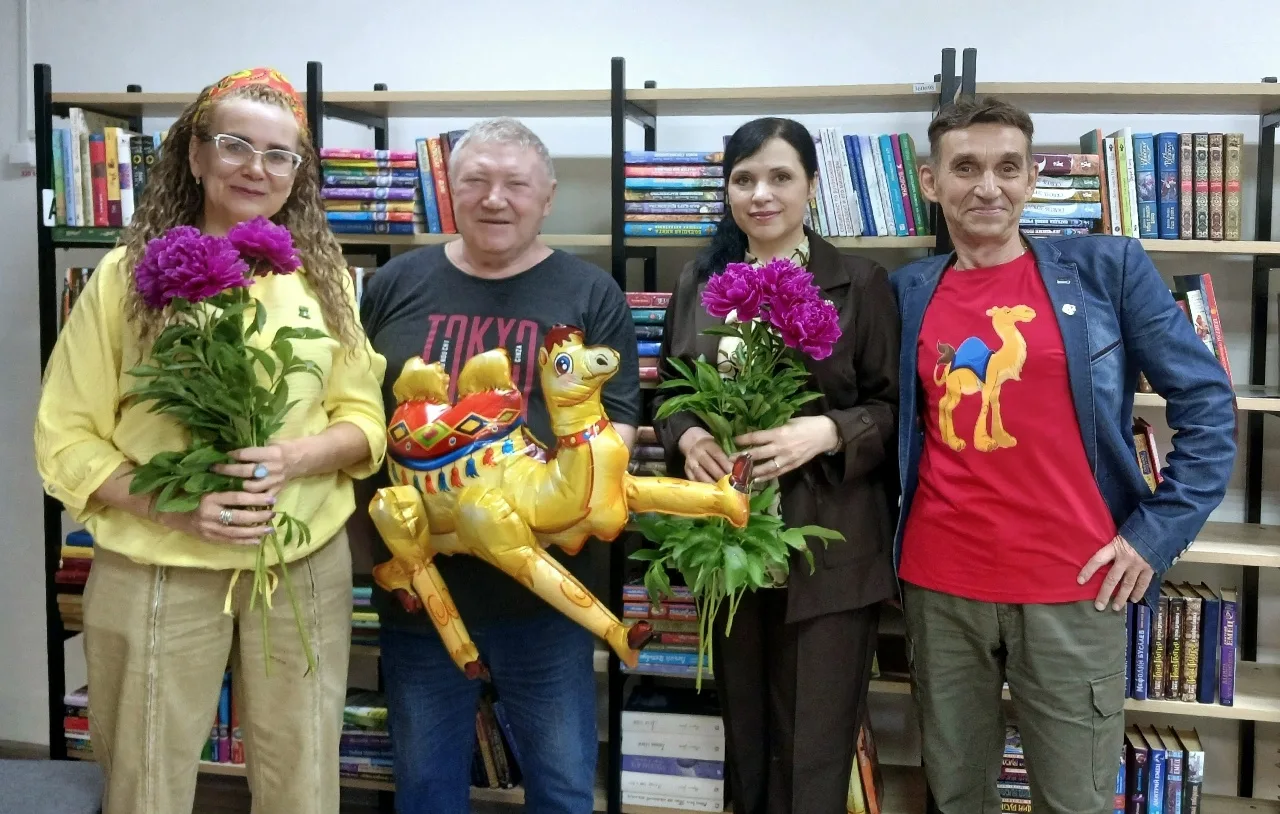 📚 Участник воткинского литературного объединения «Слово» провел презентации детских сборников стихо