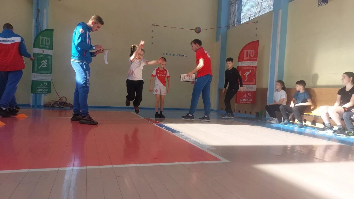 Эта пятница выдалась жаркой! И дело не только в погоде, а в настоящем спортивном накале страстей. На